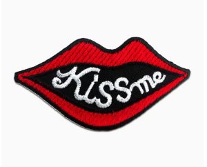 Aufnäher / Bügelbild - Kiss Me